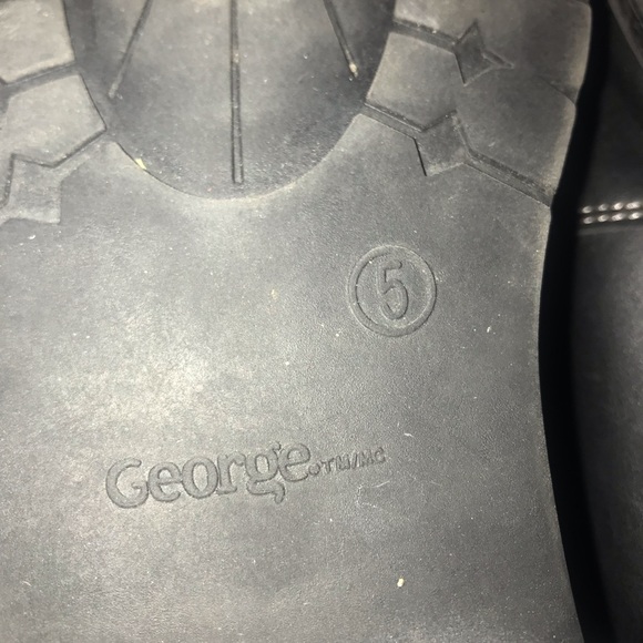 Dress shoes boys size 5 - Picture 3 of 4